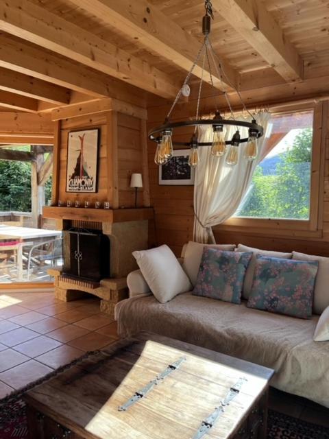 Chalet Pierre, レ・ジェ エクステリア 写真